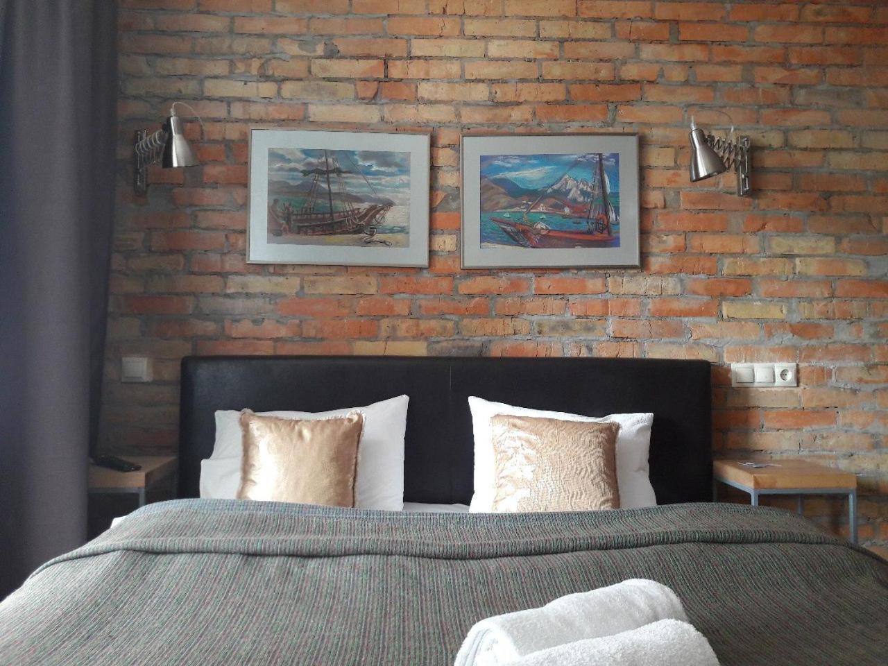 Mini Hotel On Demiivska Kiev Ngoại thất bức ảnh